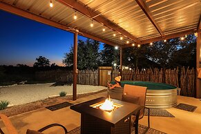 Heilung Haus With Sauna & Cowboy Pool - 20 Min to Fred