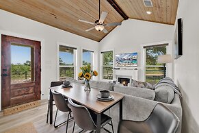 Heilung Haus With Sauna & Cowboy Pool - 20 Min to Fred