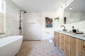 Koselig Hus With Cowboy Pool & Outdoor Shower