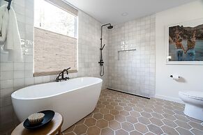 Koselig Hus With Cowboy Pool & Outdoor Shower