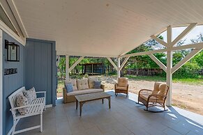 Luxurious Haus With Firepit & Cowboypool - 6 Mins to Fred