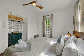 Walk 2 Main Hot Tub Putt-putt