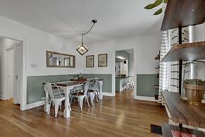 Walk 2 Main Hot Tub Putt-putt