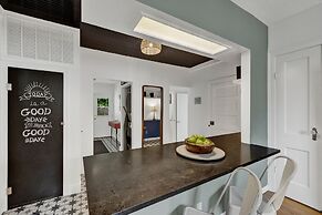 Walk 2 Main Hot Tub Putt-putt