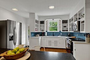 Walk 2 Main Hot Tub Putt-putt