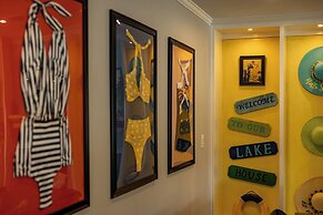 Luxurious Lakehouse With Indoor Pool-hot Tub-fire Pit