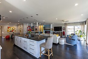 Luxurious Lakehouse With Indoor Pool-hot Tub-fire Pit