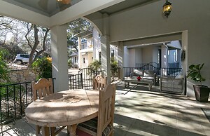 Lakefront Luxury-breathtaking Views-games-firepit