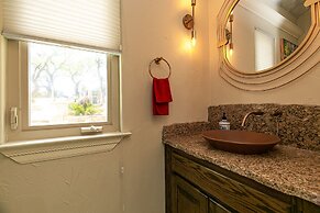 Lakefront Luxury-breathtaking Views-games-firepit