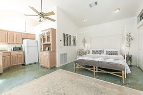 Lakefront Luxury-breathtaking Views-games-firepit