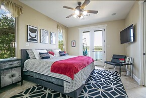 Lakefront Luxury-breathtaking Views-games-firepit