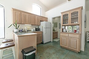 Lakefront Luxury-breathtaking Views-games-firepit