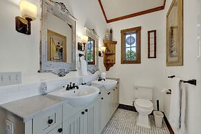 Luxury Craftsman Home With Hot Tub and Firepit - 1blk to Main