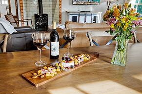 Luxury Craftsman Home With Hot Tub and Firepit - 1blk to Main