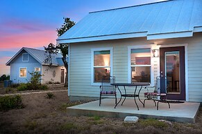 Luxury Cottage With Views-fireplace-spa Bath