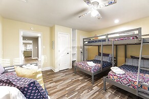 Luxury on Lake LBJ With Hot Tub Firepit & Boat Slip