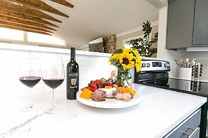 Luxury Retreat Cowboy Pool and Fire Pit With 6 Mins to Town