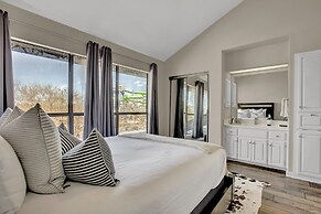 Luxury Riverfront Condo 1 BLK to Schlitterbahn!