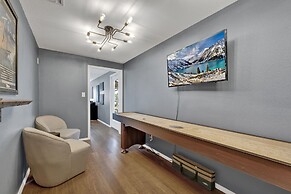 Selena-romantic Tiny Home-firepit