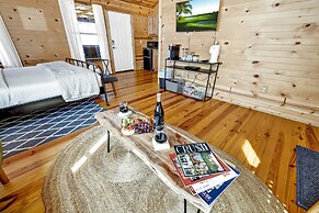 Mesquite Cabin With Hot Tub & Hill Country Views