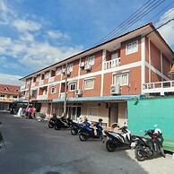 Haad Rin Village Fullmoon