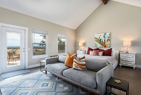 Luxury Cottage With Stunning Views-spa Bath-patio