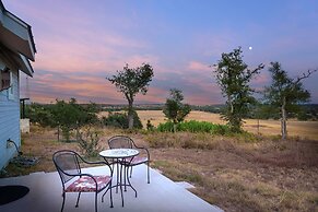 Luxury Cottage With Stunning Views-spa Bath-patio