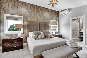 Luxury Hill Country Villa With Pool-hot Tub-views