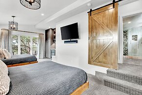 Luxury Hill Country Villa With Pool-hot Tub-views