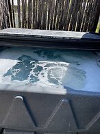 Poplar Place Mod With Hot Tub - 1 mi to Main Street