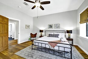 Olive St Ranch With Hottub-grill and Party Barn