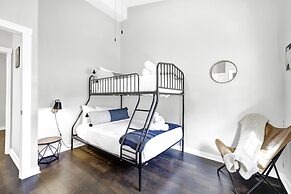 Olive St Ranch With Hottub-grill and Party Barn