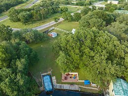 Red Bird Cabin Studio Retreat