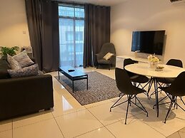 Bizzi studio ad Legationis Hortos