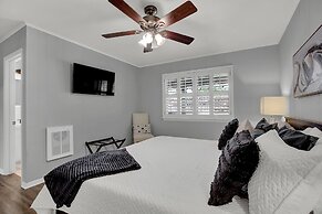 Candlelight Cove W/firepit