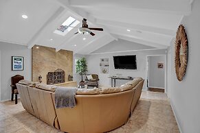 Candlelight Cove W/firepit