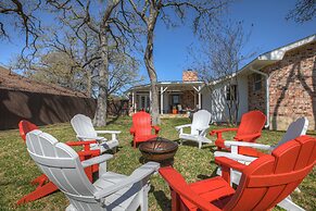 Candlelight Cove W/firepit