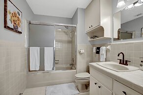 Candlelight Cove W/firepit