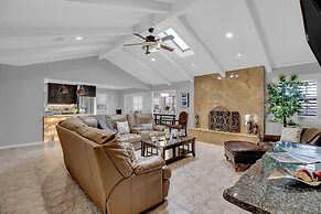 Candlelight Cove W/firepit