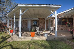 Candlelight Cove W/firepit