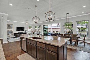 Stunning Luxury Home on Lake Lbj!