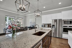 Stunning Luxury Home on Lake Lbj!