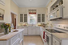 Charming Historic Home one Block From Mainst