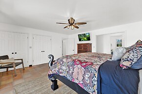 Casa Bonita: Scenic Hill Country Views!