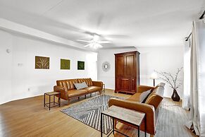 Canyon Lake Grill and Firepit Walk to Lake