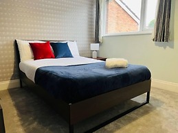 Overbury Lodge, Birmingham With Free Parking