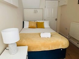 Overbury Lodge, Birmingham With Free Parking