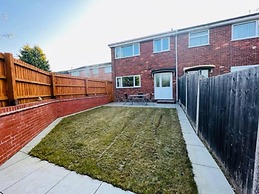 Overbury Lodge, Birmingham With Free Parking