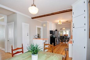 Blue Haus Hot Tub-fire Pit-game Room Walk to Main