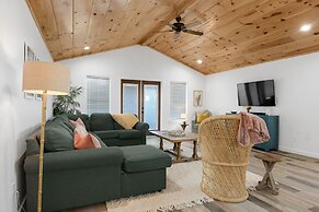 Marvelous Beach Home 2min From Beach